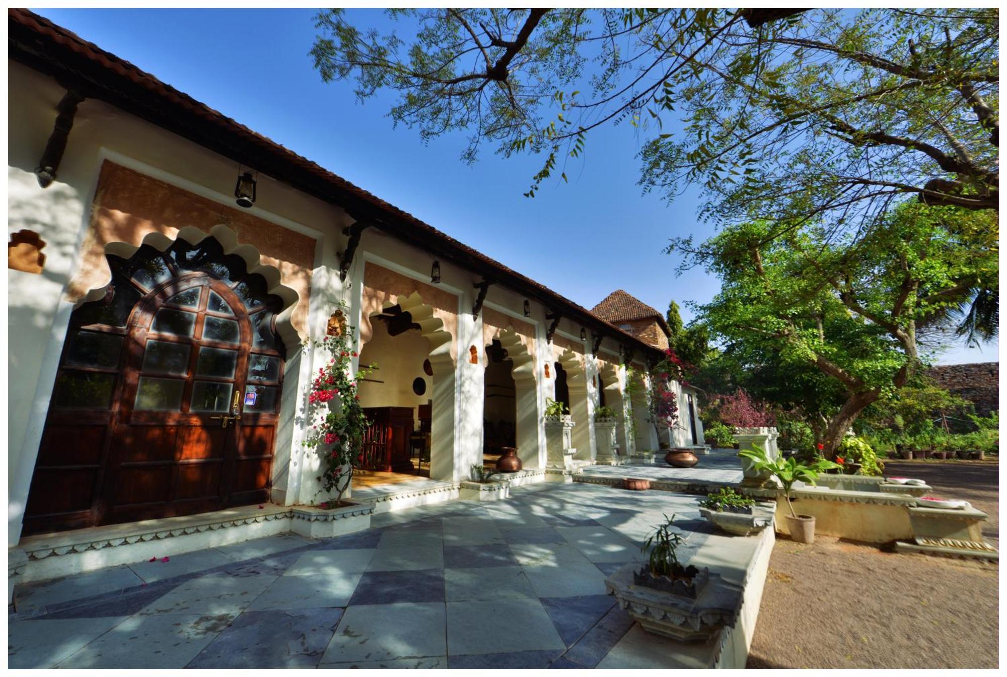 Hotel Castle Bijaipur מראה חיצוני תמונה
